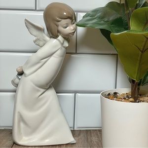 Lladro Porcelain Curious Angel